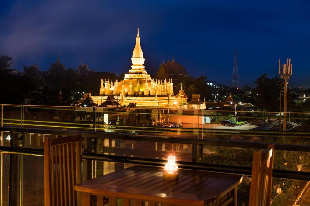 Thatluangview Hotel Вьентьян Экстерьер фото